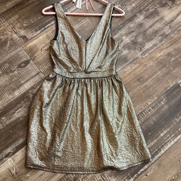 Size small gold shimmer dress - Picture 2 of 7